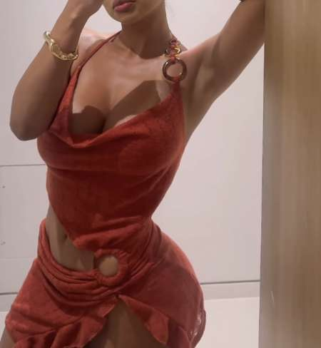 Aino, 28